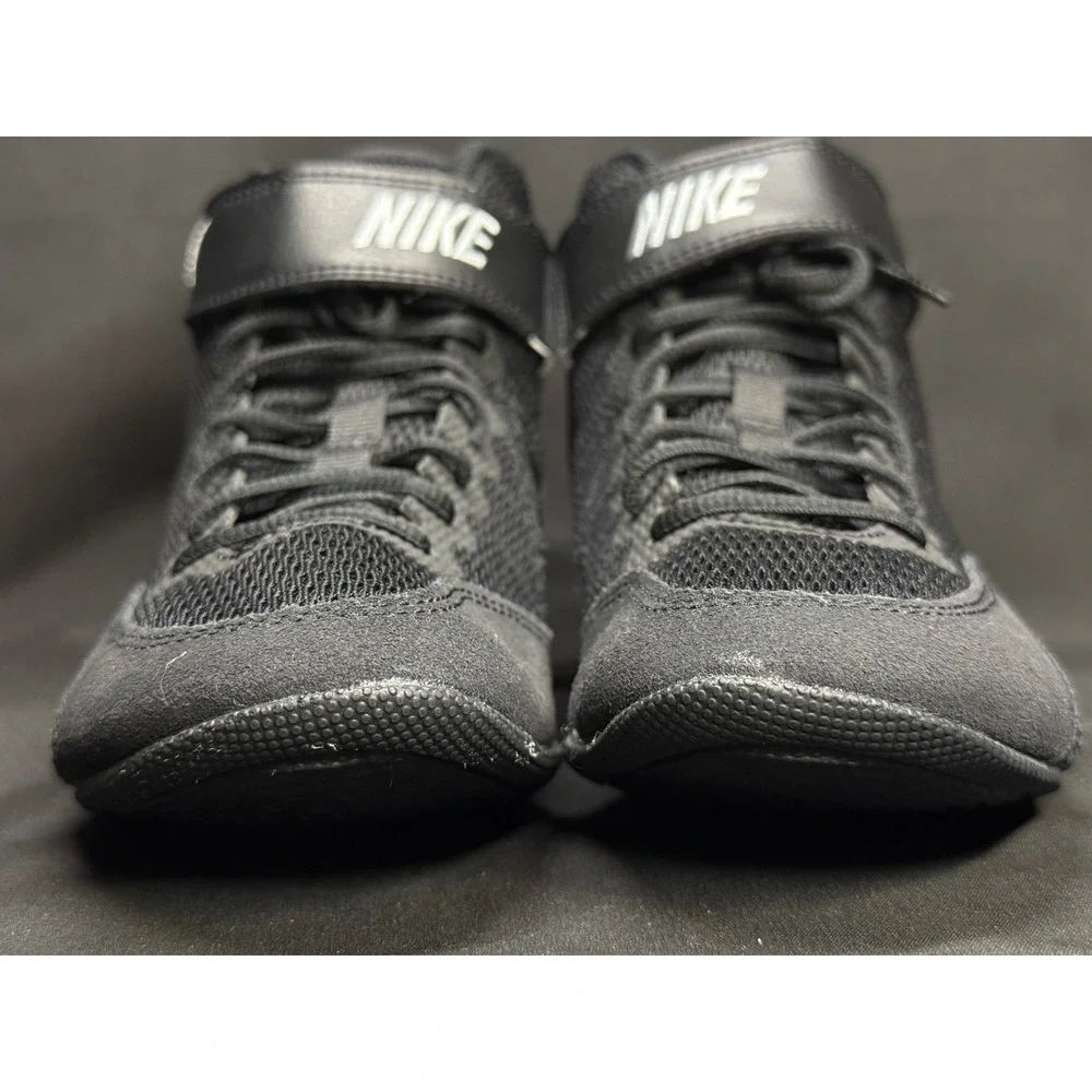 Nike Speedsweep VIII GS Kids Wrestling Shoes Black White HF9131-001‎ Size 3.5Y